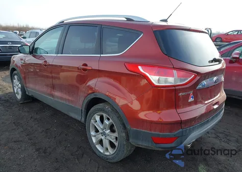 2015 Ford Escape Titanium из США, поврежденный, VIN 1FMCU9J92FUC87017